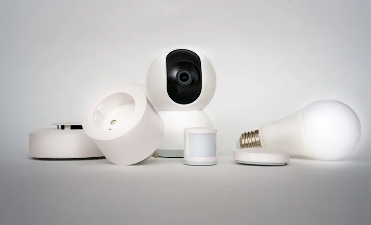 Best Home Security Systems for UK Homes: A Buyer’s Guide