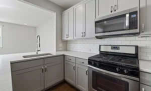 Best Small Kitchen Layout Ideas for UK Homes