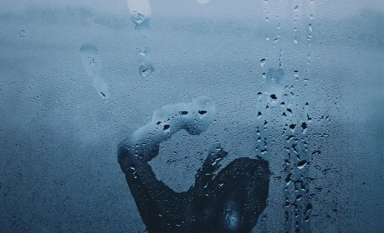 How to Stop Condensation on Windows: A UK Guide